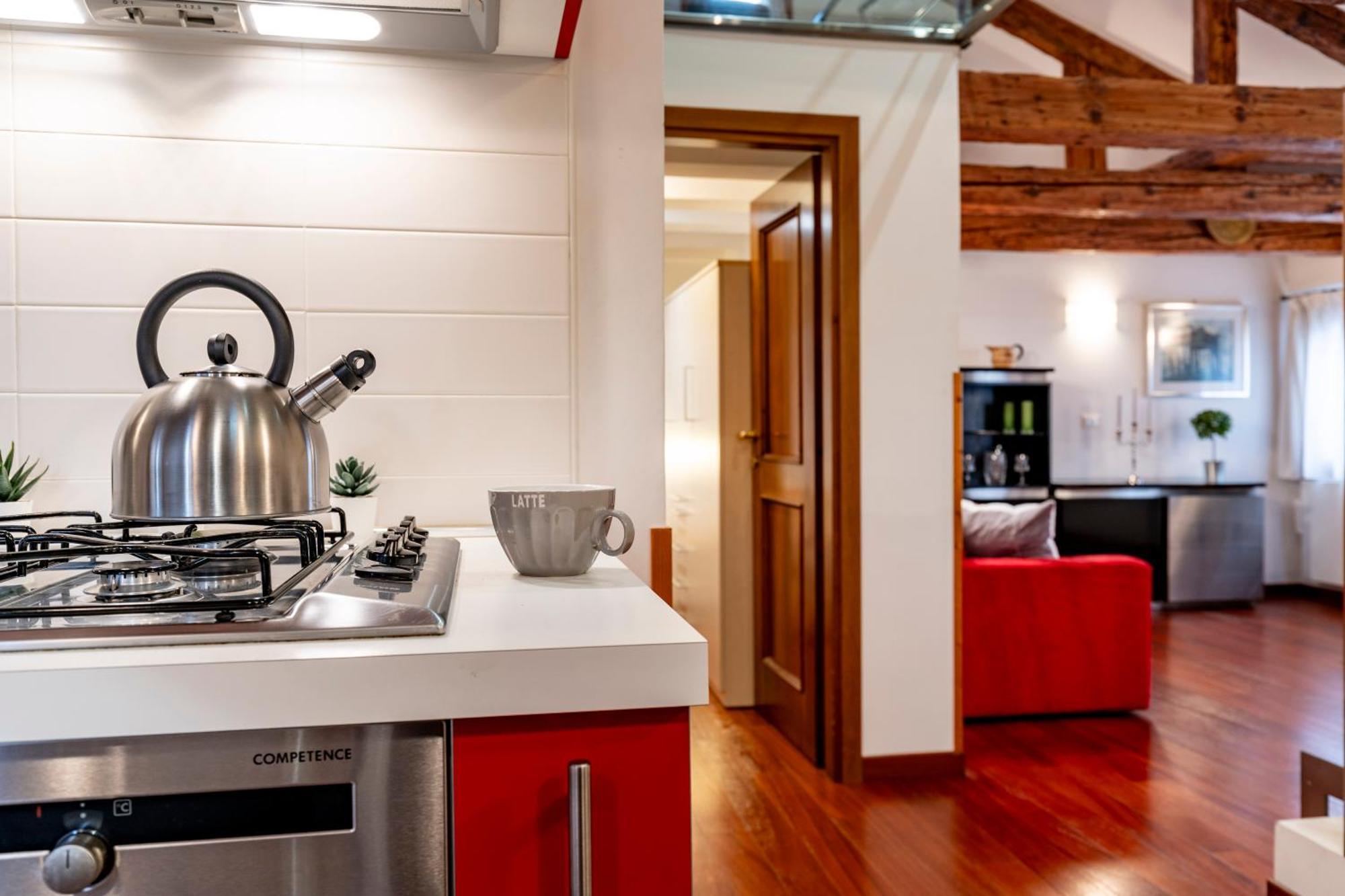 Glass House - Loft 2 Minutes To Rialto Bridge & View Veneza Exterior foto