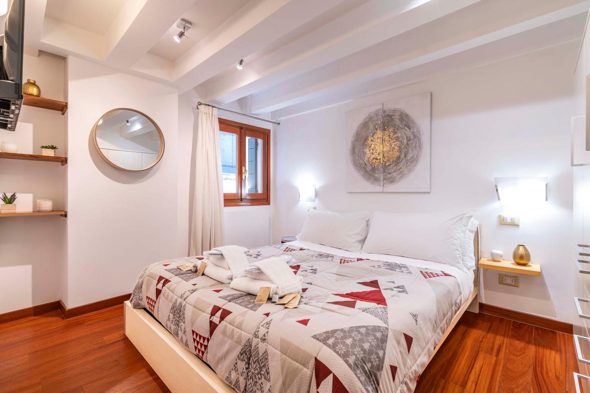 Glass House - Loft 2 Minutes To Rialto Bridge & View Veneza Exterior foto